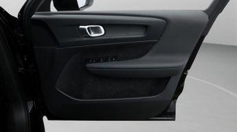 Volvo XC40 RECHARGE CORE