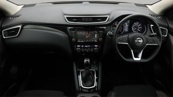 Nissan Qashqai DIG-T N-CONNECTA DCT