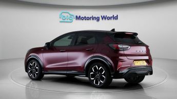 Ford Puma VIVID RUBY EDITION