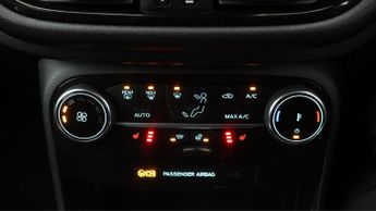 Ford Puma VIVID RUBY EDITION