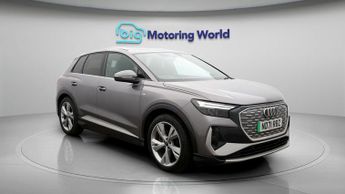 Audi Q4 e-tron S LINE