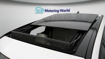 Jaguar F-PACE R-DYNAMIC BLACK