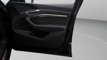 Audi e-tron QUATTRO S LINE
