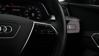 Audi e-tron QUATTRO S LINE