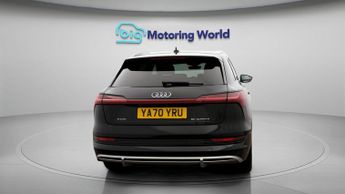 Audi e-tron QUATTRO S LINE