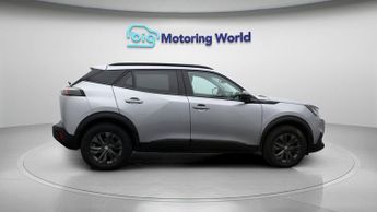 Peugeot E-2008 ACTIVE PREMIUM PLUS