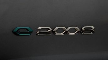 Peugeot E-2008 ACTIVE PREMIUM PLUS