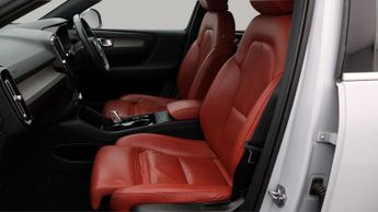 Volvo XC40 B4 INSCRIPTION PRO