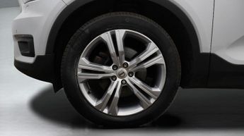 Volvo XC40 B4 INSCRIPTION PRO