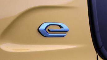 Peugeot E-208 GT PREMIUM