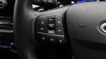 Ford Kuga TITANIUM FIRST EDITION