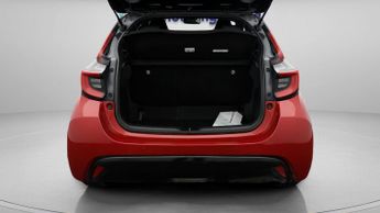 Toyota Yaris DYNAMIC