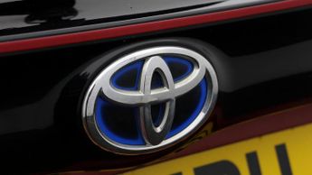 Toyota Yaris DYNAMIC