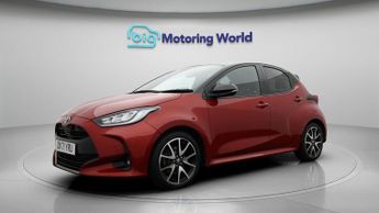 Toyota Yaris DYNAMIC