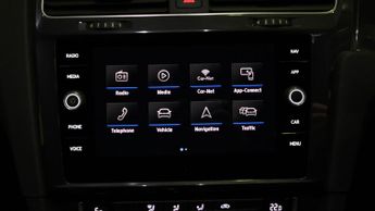 Volkswagen e-Golf E-GOLF