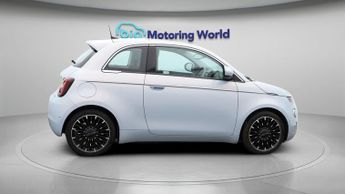Fiat 500e LA PRIMA