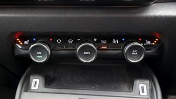 Citroen e-C4 SHINE PLUS