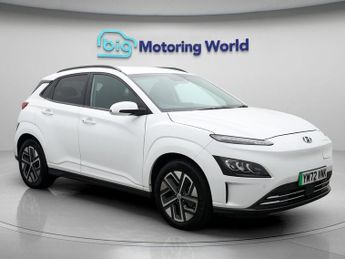 Hyundai KONA PREMIUM