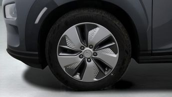 Hyundai KONA PREMIUM SE