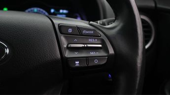 Hyundai KONA PREMIUM SE