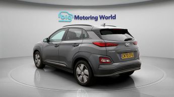 Hyundai KONA PREMIUM SE