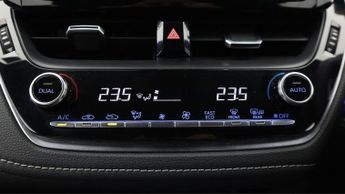 Toyota Corolla ICON TECH