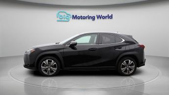 Lexus UX 300E PREMIUM PLUS