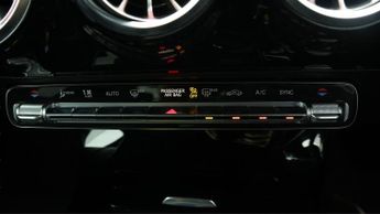 Mercedes-Benz CLA CLA 180 AMG LINE EXECUTIVE