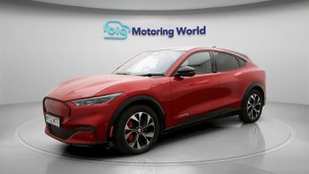 Ford Mustang Mach-E BASE