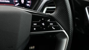 Audi Q4 e-tron S LINE