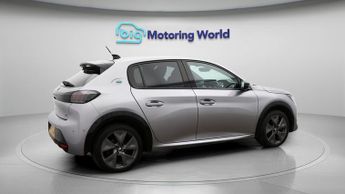 Peugeot E-208 GT PREMIUM