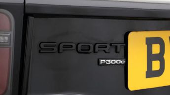 Land Rover Discovery Sport R-DYNAMIC SE