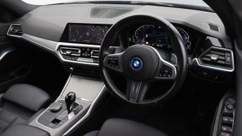 BMW 3 Series 330E M SPORT