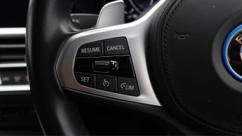 BMW 3 Series 330E M SPORT