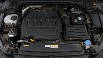 Volkswagen Golf R-LINE TDI DSG