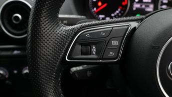 Audi Q2 TDI S LINE BLACK EDITION