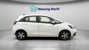 Honda Jazz I-MMD SR