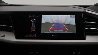 Audi Q4 e-tron SPORT