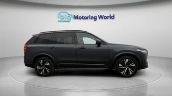 Volvo XC90 RECHARGE T8 R-DESIGN AWD