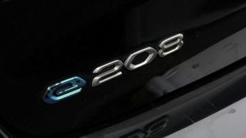 Peugeot E-208 GT PREMIUM