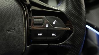 Peugeot E-208 GT PREMIUM