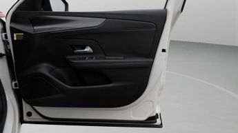 Vauxhall Mokka Electric SRI PREMIUM