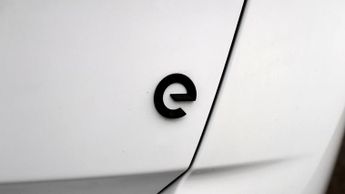 Vauxhall Mokka Electric SRI PREMIUM