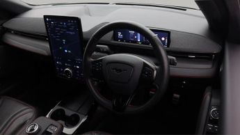 Ford Mustang Mach-E BASE