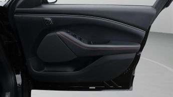 Ford Mustang Mach-E BASE