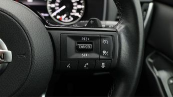 Nissan Qashqai DIG-T ACENTA PREMIUM DCT