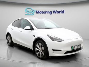 Tesla Model Y LONG RANGE AWD