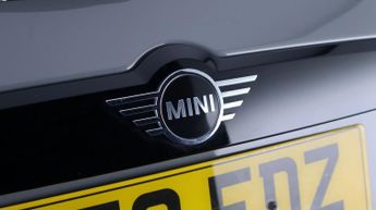 MINI Countryman COOPER S E ALL4 CLASSIC