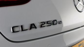 Mercedes-Benz CLA CLA 250 E AMG LINE PREMIUM