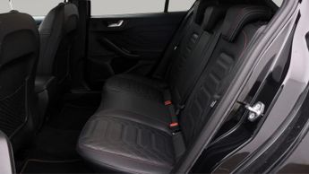 Ford Focus ST-LINE X